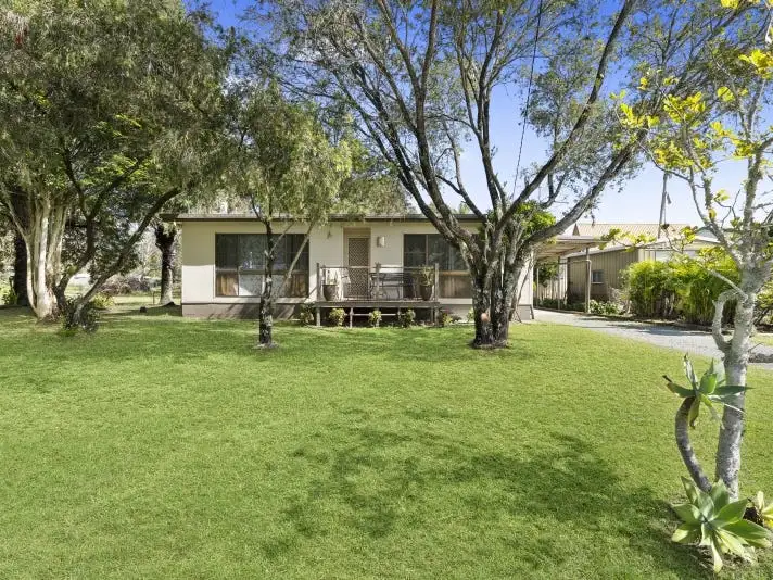 4 Marxsen Street, Toorbul QLD 4510