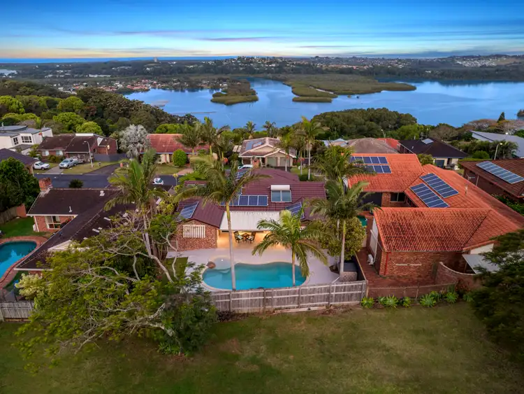 14 Karingal Avenue, Bilambil Heights NSW 2486