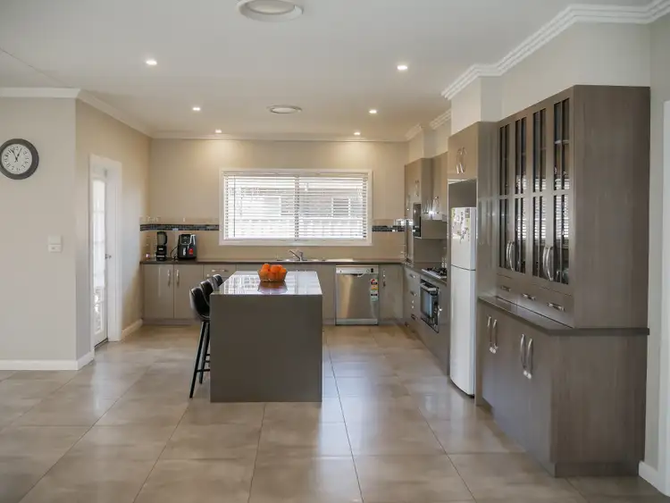 Third view of Homely house listing, 5 Letona Place, Leeton NSW 2705