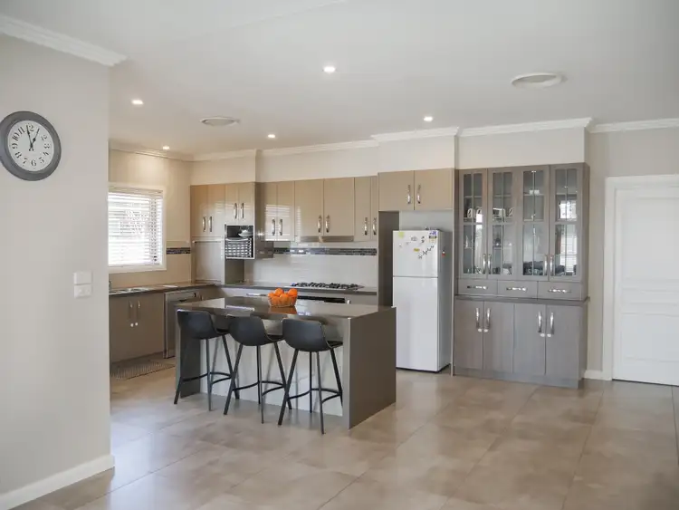 Fourth view of Homely house listing, 5 Letona Place, Leeton NSW 2705