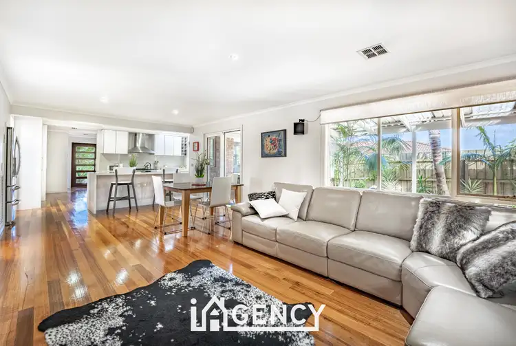 Sixth view of Homely house listing, 2 Charlton Court, Endeavour Hills VIC 3802