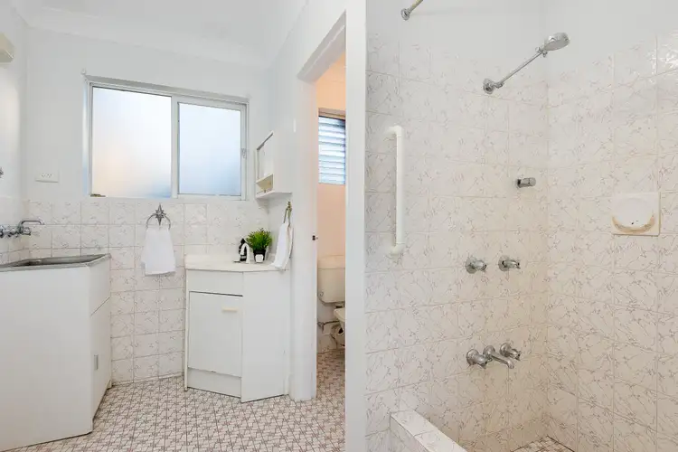 Sixth view of Homely apartment listing, 8/111 Moreton Street, New Farm QLD 4005