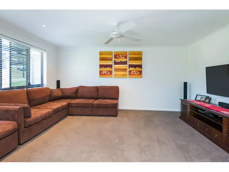 Seventh view of Homely house listing, 10 Beaumont Cres, Pacific Pines QLD 4211