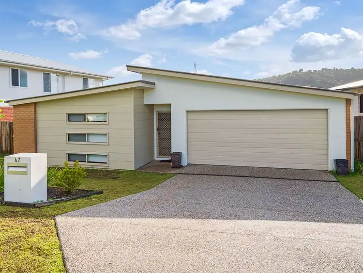47 Macintyre Parade, Pacific Pines QLD 4211