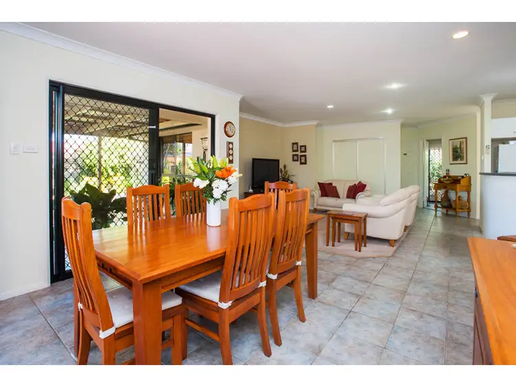 Seventh view of Homely house listing, 8 Samoa Ct, Pacific Pines QLD 4211