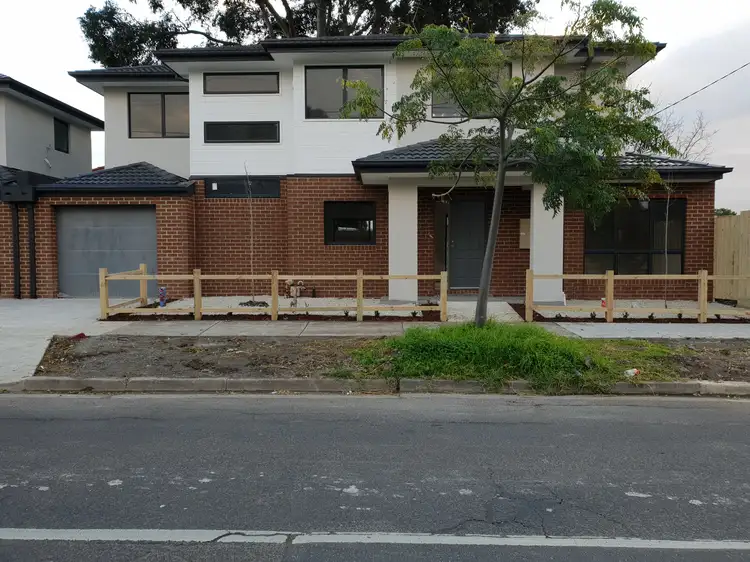 1 Yallourn Street