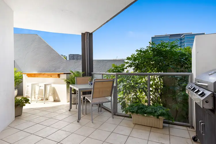 Second view of Homely unit listing, 8/6 Primrose Street, Bowen Hills QLD 4006