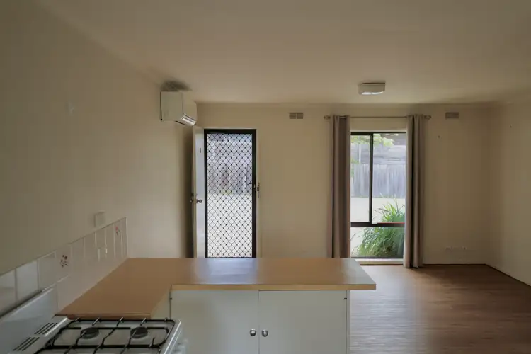 Sixth view of Homely unit listing, 3/23 Hope Street, Kangaroo Flat VIC 3555