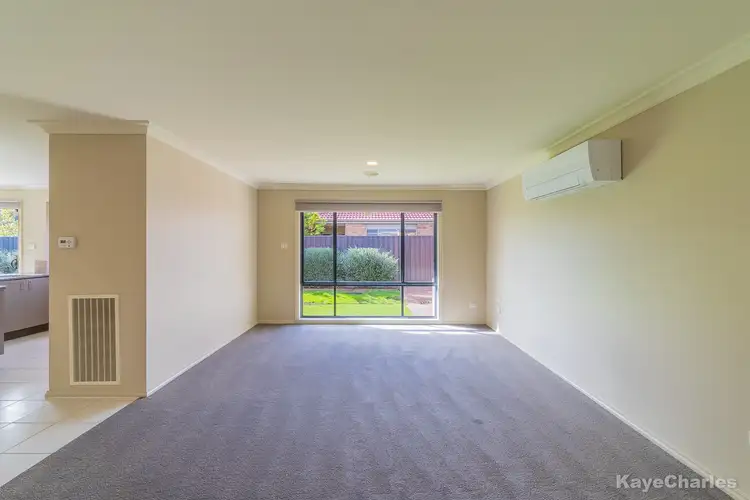Sixth view of Homely house listing, 8 Castle Court, Beaconsfield VIC 3807