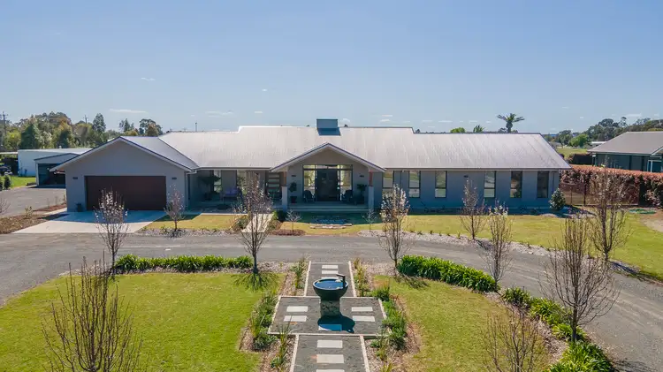 89 Fivebough Road, Leeton NSW 2705