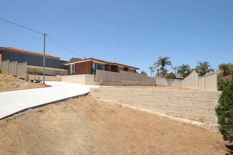 18 WARDONG PLACE, Wanneroo WA 6065
