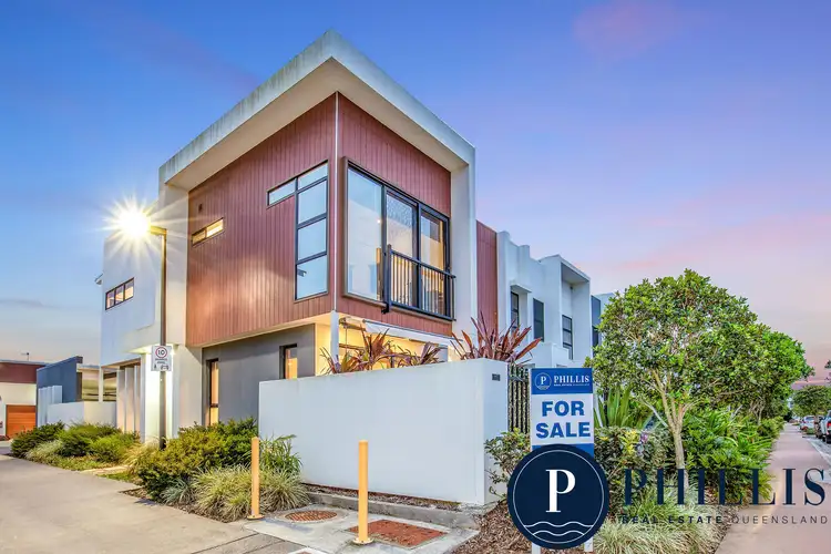 1 Mayfair Lane, Hope Island QLD 4212