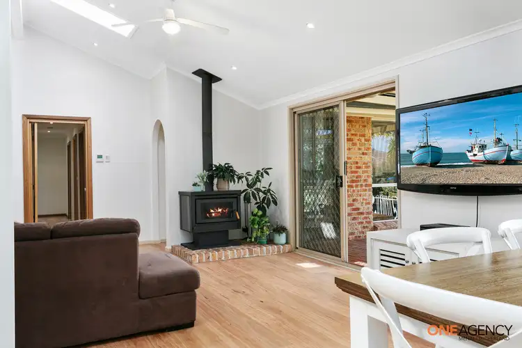 Fourth view of Homely house listing, 3 Dillon Close, Barden Ridge NSW 2234