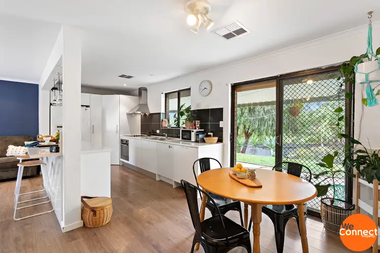 Sixth view of Homely house listing, 2 Glamis Court, Noarlunga Downs SA 5168