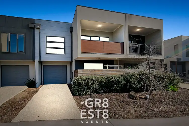 22 Queenie Way, Cranbourne West VIC 3977