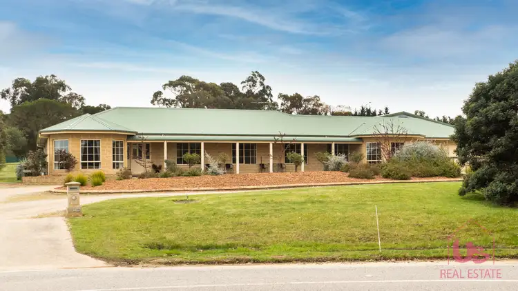 102-104 Lakes Boulevard, Pearcedale VIC 3912