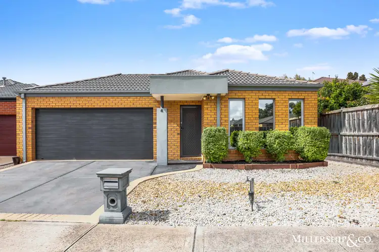 4 Mirrabucca Promenade, South Morang VIC 3752