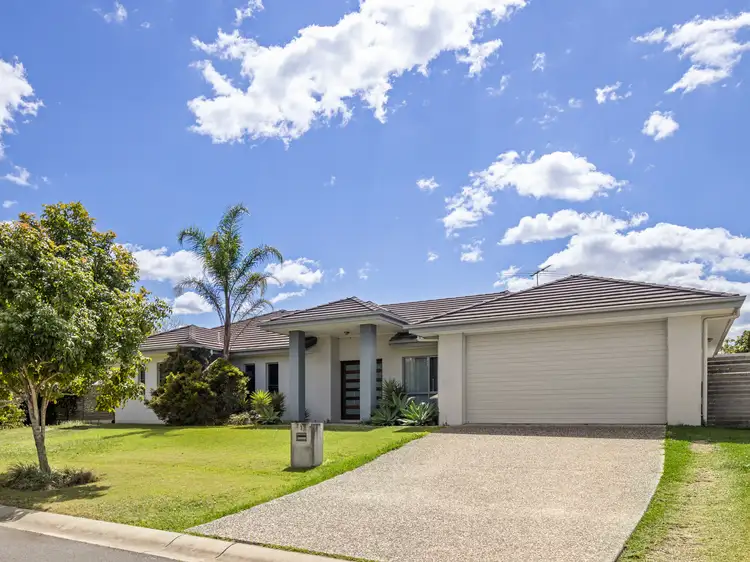 1 Shrike Court, Narangba QLD 4504
