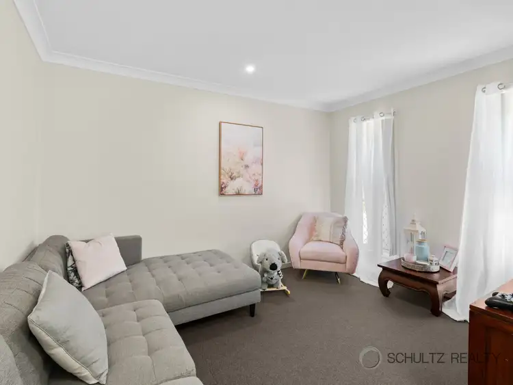 Fifth view of Homely house listing, 8 Highvale Court, Bahrs Scrub QLD 4207