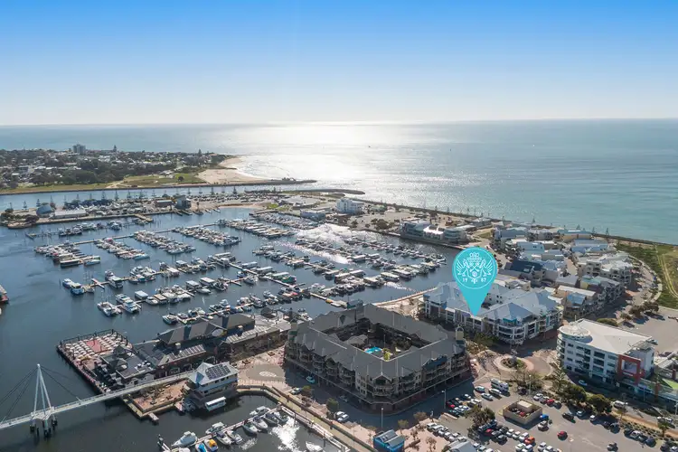 24/1 Breakwater Parade, Mandurah WA 6210