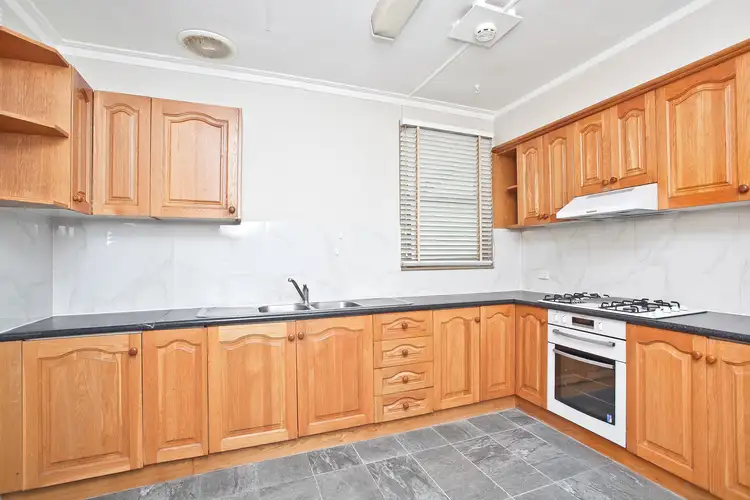 Fifth view of Homely house listing, 33 Hargreaves Crescent, Braybrook VIC 3019