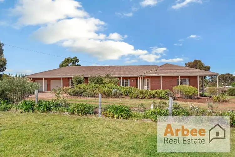 134 Halletts Way, Bacchus Marsh VIC 3340