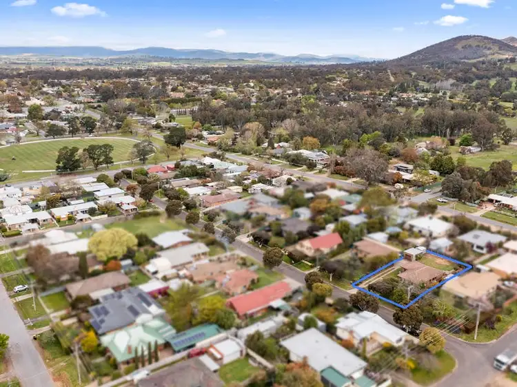 22 Cricket Street, Mansfield VIC 3722
