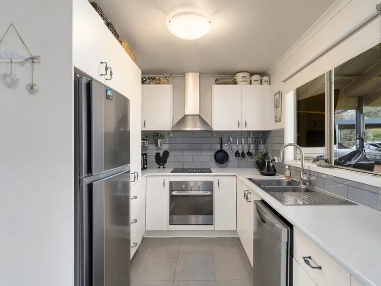 Fifth view of Homely rural property listing, 184 Pollock Avenue, Bonnie Doon VIC 3720