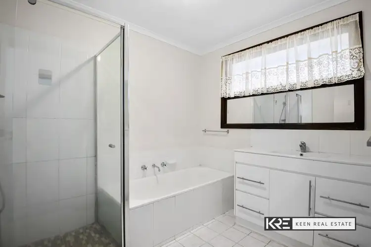 Fifth view of Homely house listing, 4 Taylor Street, Cranbourne VIC 3977