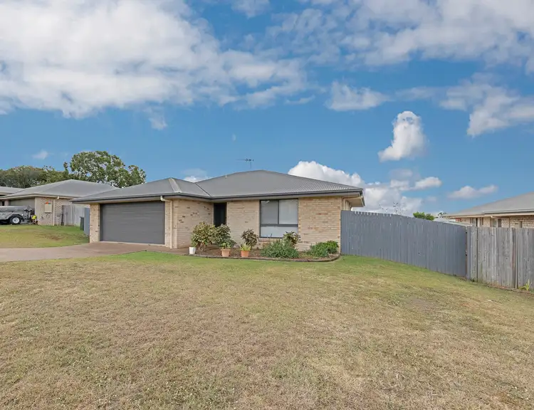 8 Hintz Street, Branyan QLD 4670