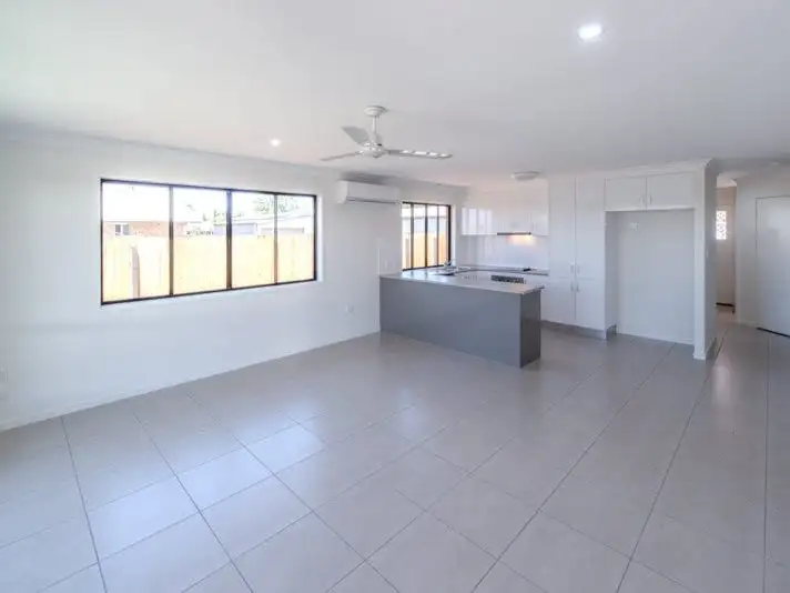 Third view of Homely unit listing, 7/191 Barolin Street, Avenell Heights QLD 4670