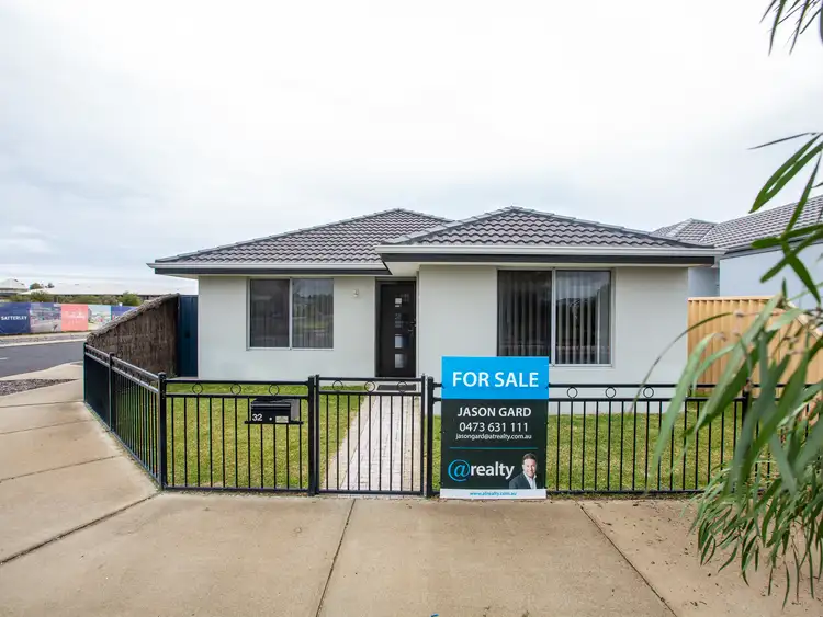 Second view of Homely house listing, 32 Arrowsmith Drive, Dalyellup WA 6230