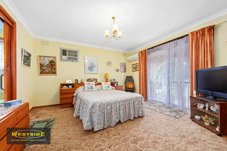 Fifth view of Homely house listing, 29 Munich Drive, Keilor Downs VIC 3038