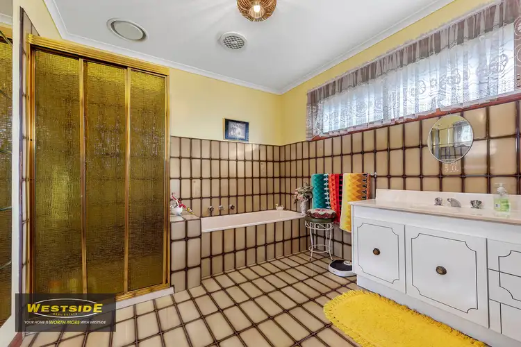 Sixth view of Homely house listing, 29 Munich Drive, Keilor Downs VIC 3038