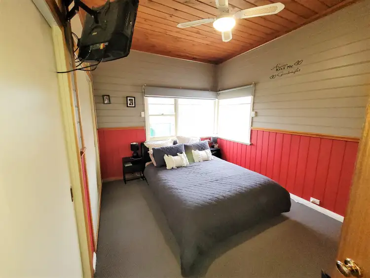 Seventh view of Homely house listing, 14 Douglas Avenue, Swan Hill VIC 3585