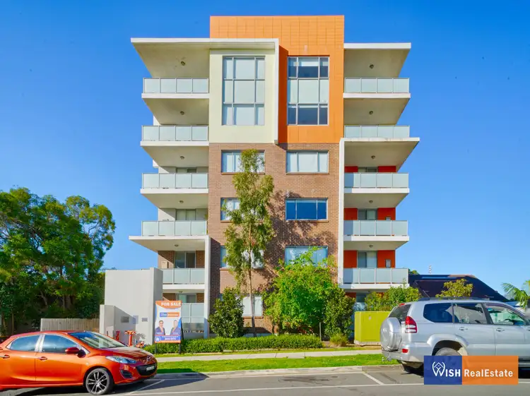25/12 -14 King Street, Campbelltown NSW 2560