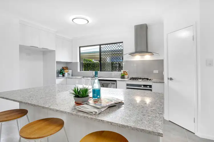Second view of Homely house listing, 6 Quartz Street, Edmonton QLD 4869