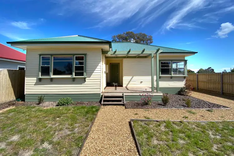 16 Lothair Street, Clunes VIC 3370