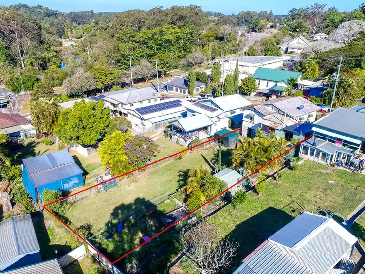8 Briggs  Street, Palmwoods QLD 4555