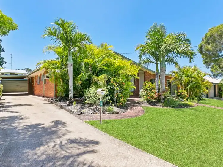 8 Lachlan Avenue, Nambour QLD 4560