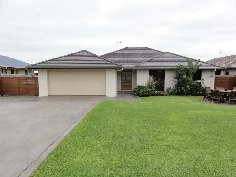 Main view of Homely house listing, 10 Cockatoo Street, Bli Bli QLD 4560