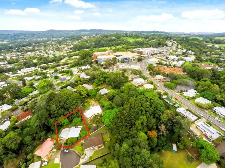 5 Loparo Court, Nambour QLD 4560