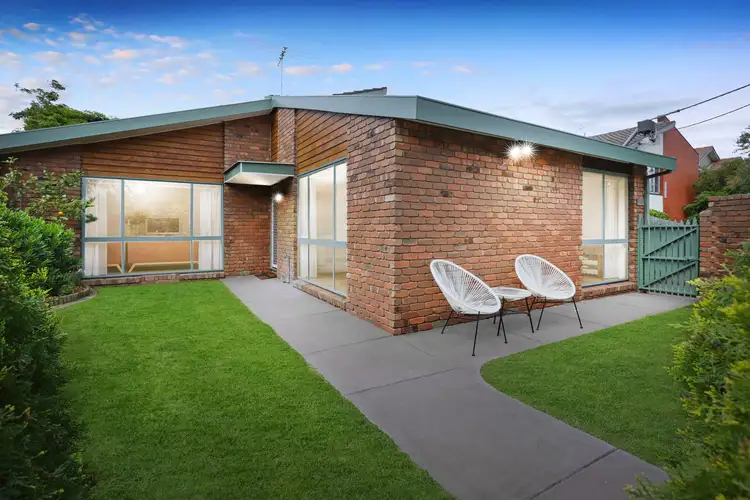1/6 Ballater Street, Essendon VIC 3040