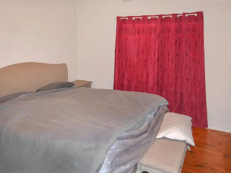 Fifth view of Homely house listing, 10 Russet Street, Leeton NSW 2705