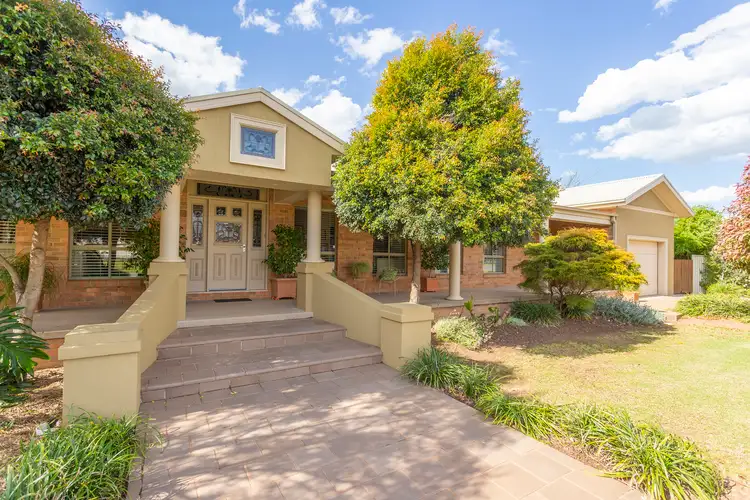 50 Tulipwood Road, Leeton NSW 2705