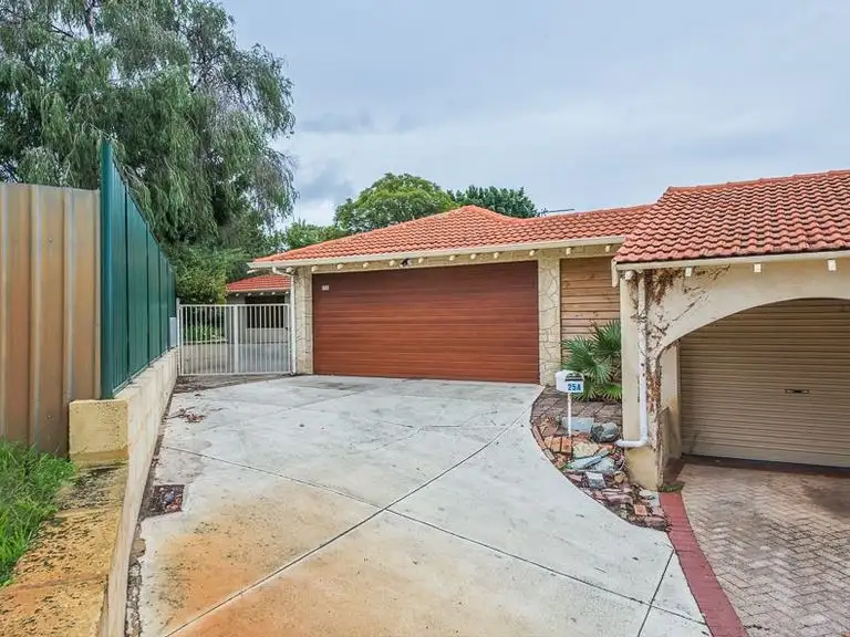 Main view of Homely semi-detached listing, 25A Meredith Way, Dianella WA 6059