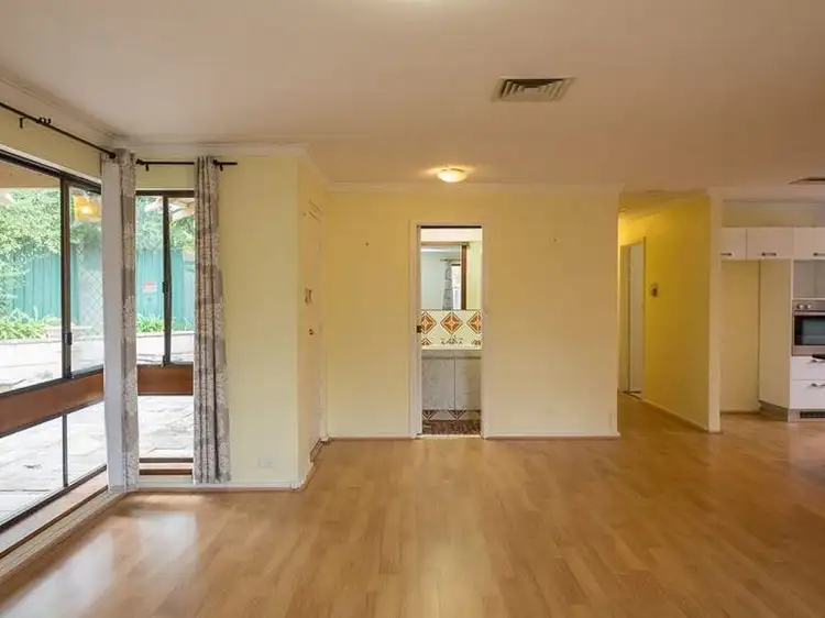 Sixth view of Homely semi-detached listing, 25A Meredith Way, Dianella WA 6059