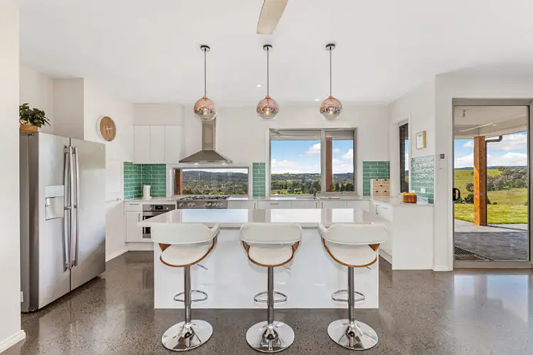 60 Woodlands Place, Upper Plenty VIC 3756