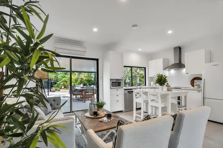 25 Barradine Crescent