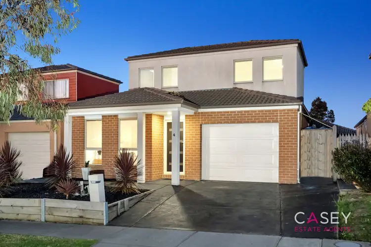 4 Bursaria Lane, Cranbourne West VIC 3977